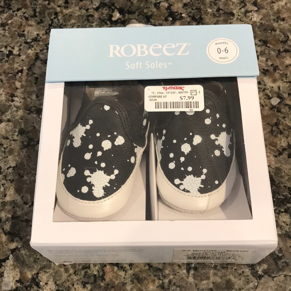 Robeez soft sole baby shoes